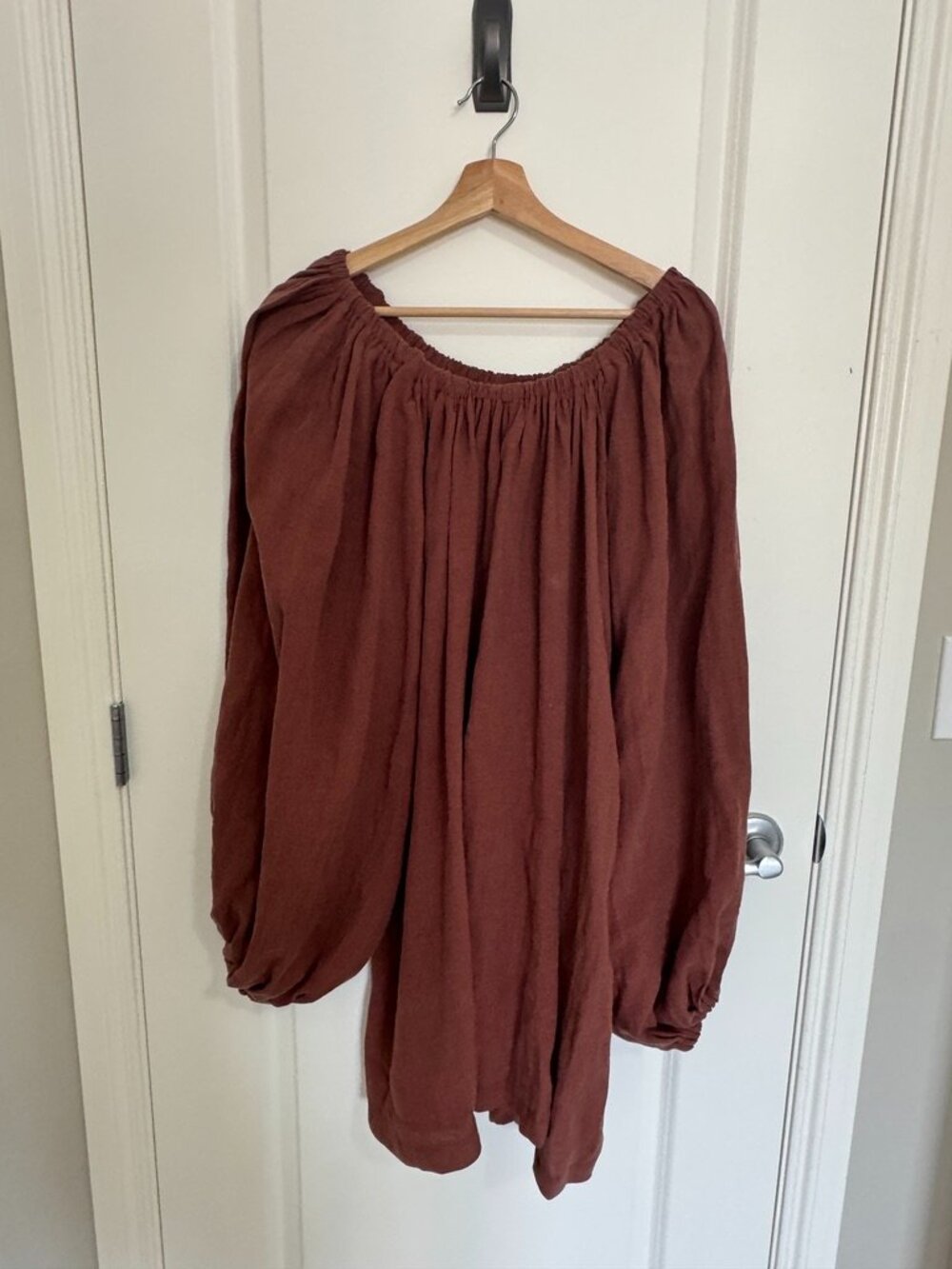 Boheme flowy balloon sleeve blouse